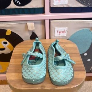 NWOT - Kids Aqua Mermaid Mary Jane Shoes